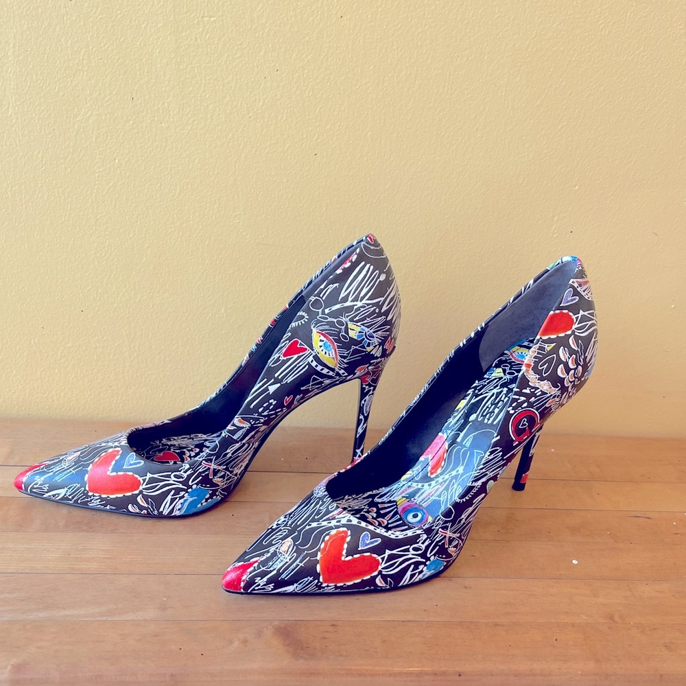 Guess 4inch  stunning high heels